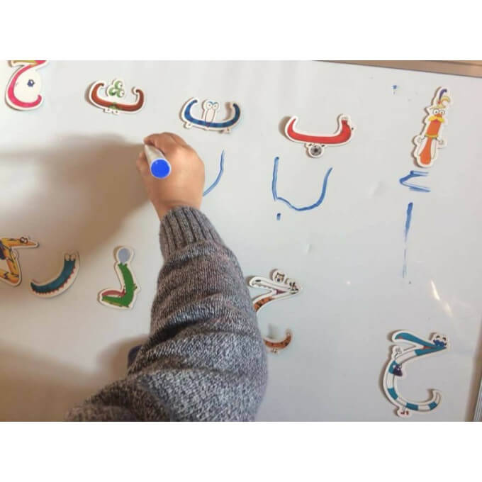 La Boite du Monde des Houroufs - Lettres Arabes - A partir de 3 ans La Boite du Monde des Houroufs - Lettres Arabes - A partir de 3 ans