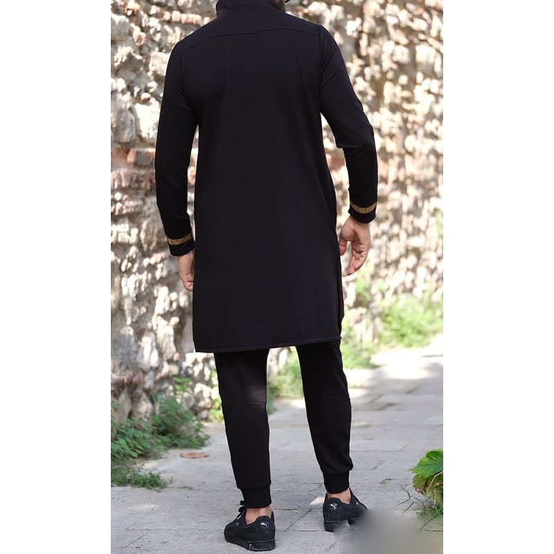 Qamis Court - Noir et Broderie Doré - Qaba'il : Eminence Qamis Court - Noir et Broderie Doré - Qaba'il : Eminence