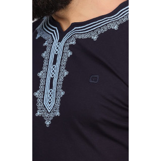 Ensemble Etniz - T-Shirt et Saroual - Bleu Nuit - Qaba'il : Manches Courtes et Pantacourt Ensemble Etniz - T-Shirt et Saroual - Bleu Nuit - Qaba'il : Manches Courtes et Pantacourt