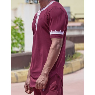 T-Shirt Etniz Bordeaux - Motif Oriental Brodé - Qaba'il : Manches Courtes New 2021 T-Shirt Etniz Bordeaux - Motif Oriental Brodé - Qaba'il : Manches Courtes New 2021