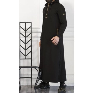 Qamis Long Basic avec Capuche - Noir et Or - Qaba'il : HOOD GS Qamis Long Basic avec Capuche - Noir et Or - Qaba'il : HOOD GS