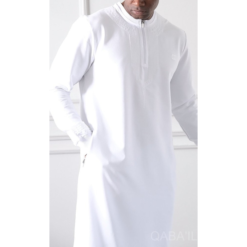 Qamis Long - Blanc et Broderie Blanc - Qaba'il : Sham Qamis Long - Blanc et Broderie Blanc - Qaba'il : Sham