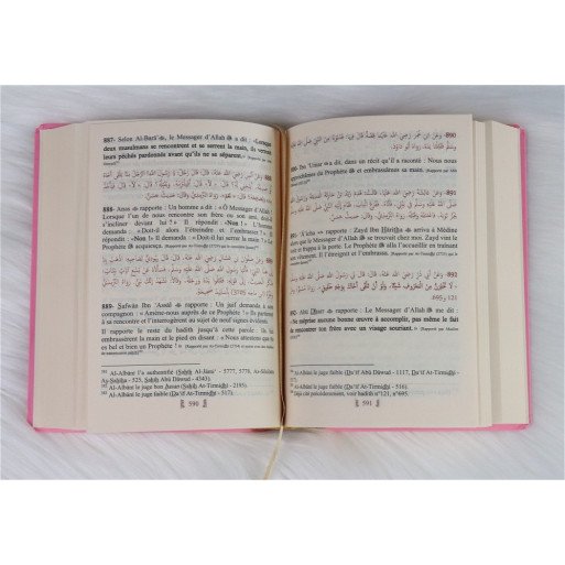 Riyâd As-Salihine de l'Imam Al Nawawi - Rose Clair - De Poche - Les Jardins des Vertus - Edition Orientica