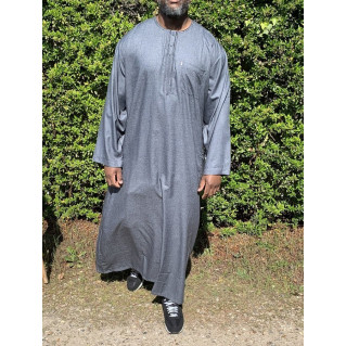 Qamis Long Omani Sans Col - Tissu Coton Anthracite - Manche Longue Style Ikaf -Afaq