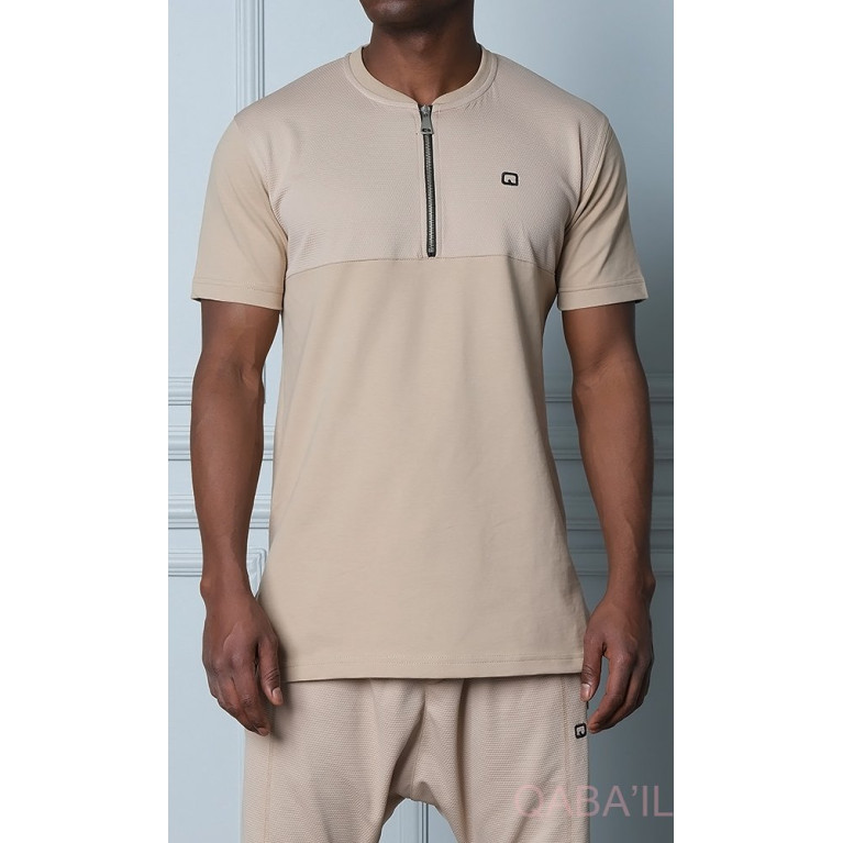 Tshirt Zippé et Pantacourt Beige, Ensemble Qaba'il : Aisance