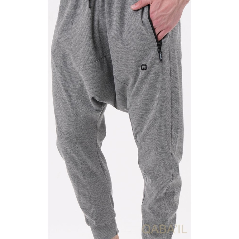 Sarouel Jogging Gris Qaba'il : Onyx Up