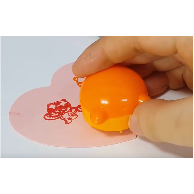 Capsule Toys Fille - Jouet Surprise avec Sucette et Autocollant - Halal - Cosby Capsule Toys Fille - Jouet Surprise avec Sucette et Autocollant - Halal - Cosby