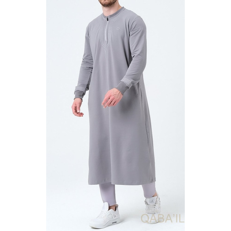 Qamis Long - Gris et Broderie Gris - Qaba'il : Sham Qamis Long - Gris et Broderie Gris - Qaba'il : Sham