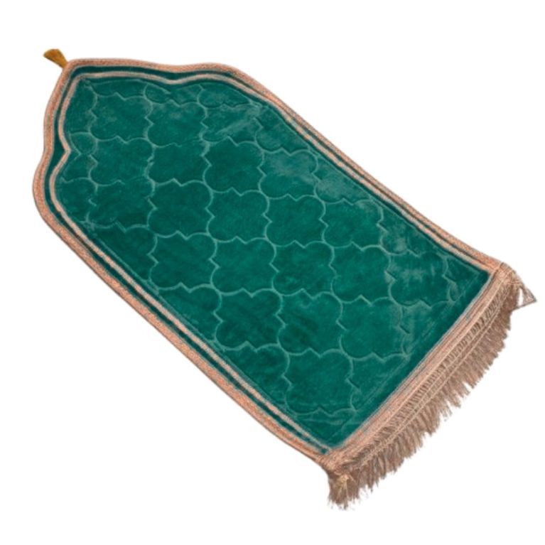 Tapis de Prière Molletonné Bleu Gris - Motif Arabesque - Adulte - 70 x115 cm Tapis de Prière Molletonné Bleu Gris - Motif Arabesque - Adulte - 70 x115 cm