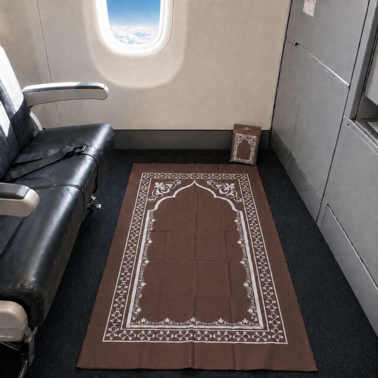 Tapis de prière de voyage pliable avec pochette de transport – 107 x 57 cm