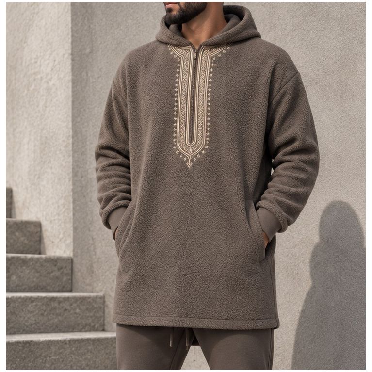 Sweat Polaire Long Homme à Capuche Brodée – Etniz Qaba'il W27